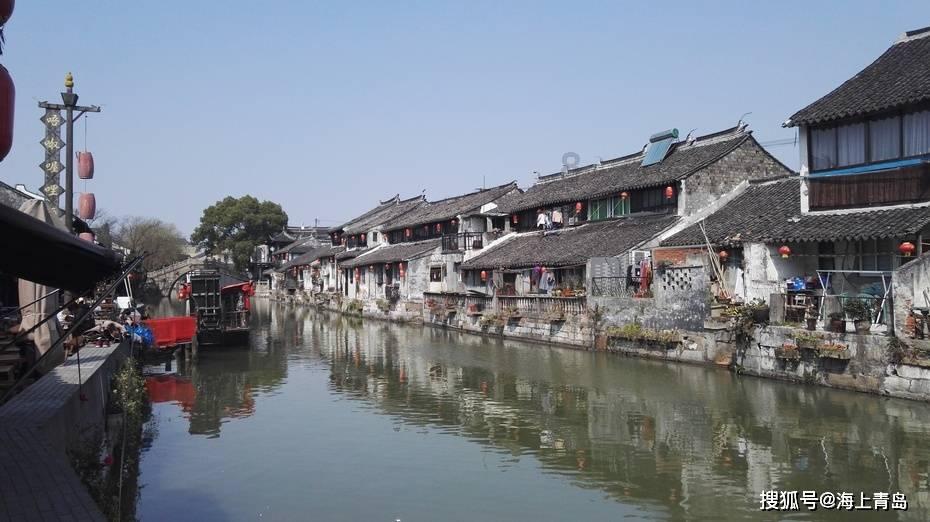 遭反噬了?贾玲不止电影海报抄袭,2年抄6部小品是抄袭惯犯
