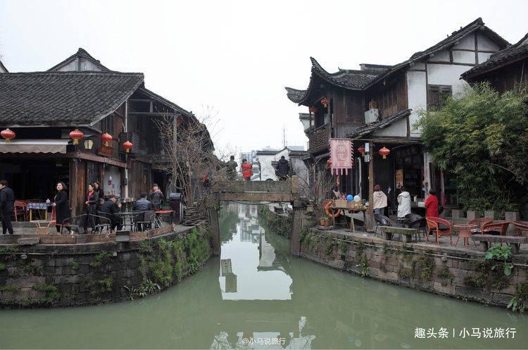 如何评价演员吴京在电影夺帅的表现？游戏画面